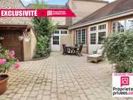 Exclusivité - Maison bourgeoise en hyper centre à Chateauneuf Sur Loire avec double garage, cave et dépendance — photo 2