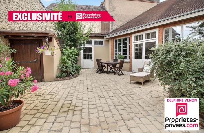 Exclusivité - Maison bourgeoise en hyper centre à Chateauneuf Sur Loire avec double garage, cave et dépendance — photo 2