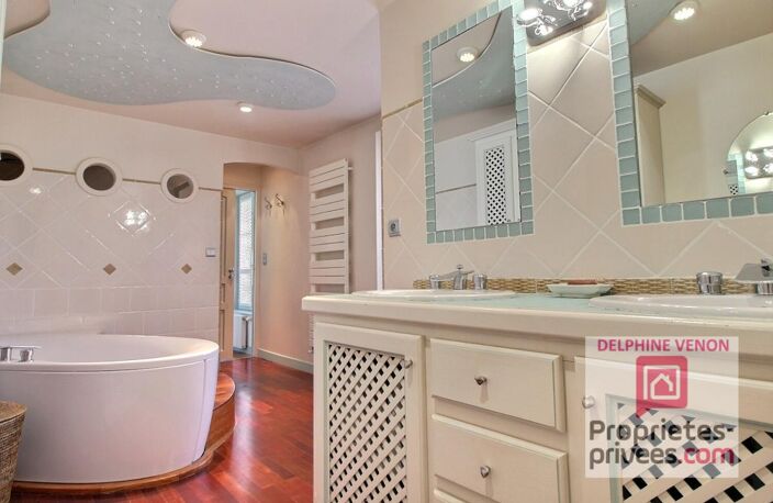 Exclusivité - Maison prestige avec beaucoup de cachet à 2 pas des commerces, du parc et de la Loire à Chateauneuf Sur Loire — photo 2