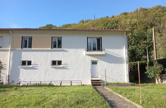 Maison mitoyenne de 85m² avec jardin et sous-sol — photo 4
