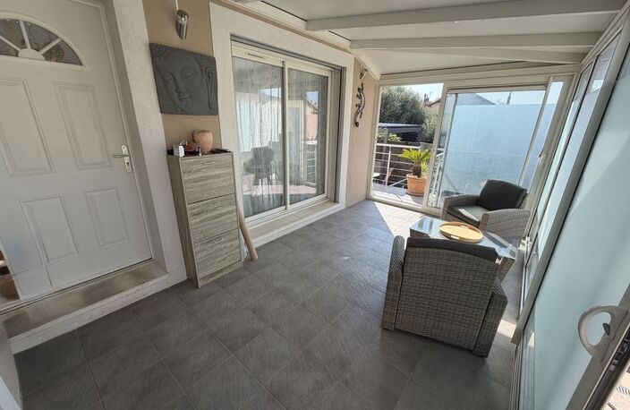 Maison T4 de 235 m² avec piscine, véranda et garage / Chateau — photo 5