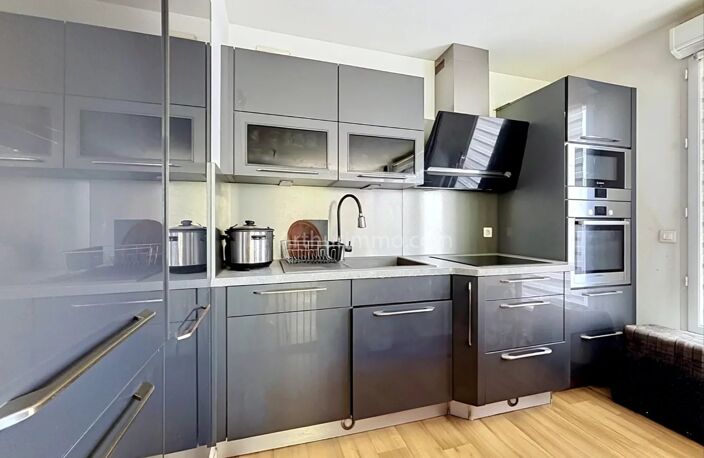 APPARTEMENT T4 - LIMEIL BREEVANNES — photo 3