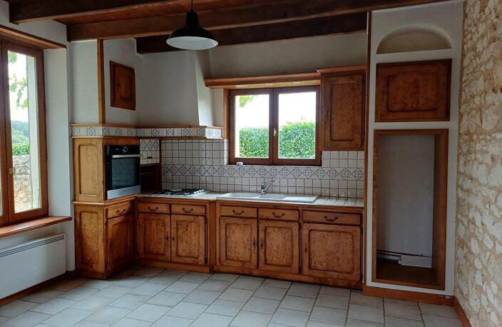 MAISON VALDIVIENNE — photo 2
