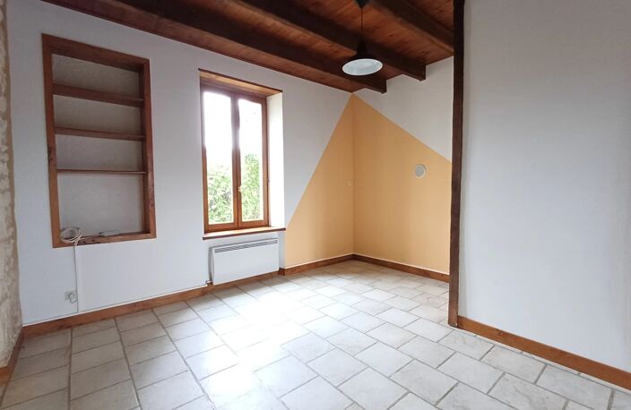 MAISON VALDIVIENNE — photo 4