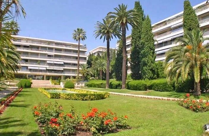 CIMIEZ AVANT DERNIER ETAGE  VUE MER — photo 2