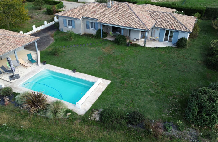 Maison de plain pied 5 chambres et deux salles d'eau — photo 2