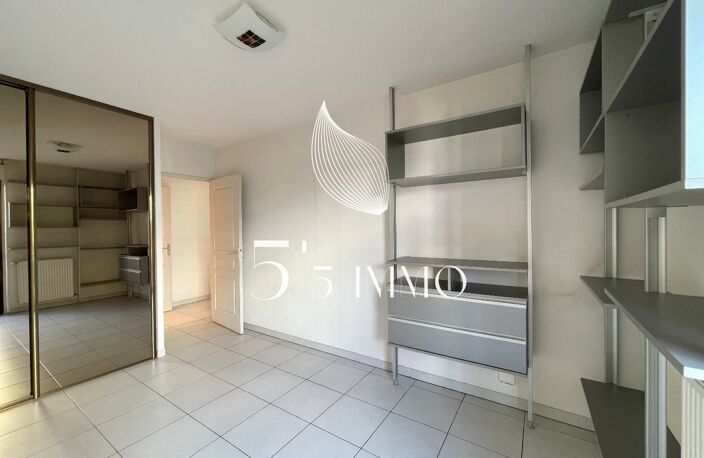 3 PIECES / PORT MARIANNE — photo 4