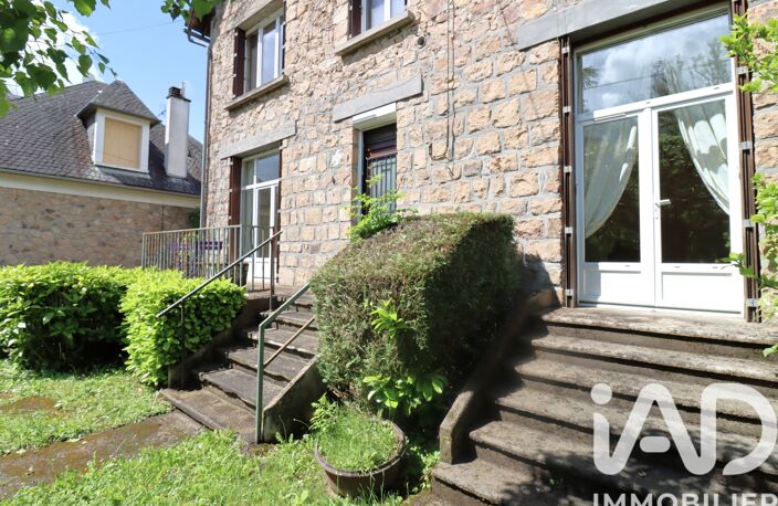 Vente Maison/villa 9 pièces — photo 3
