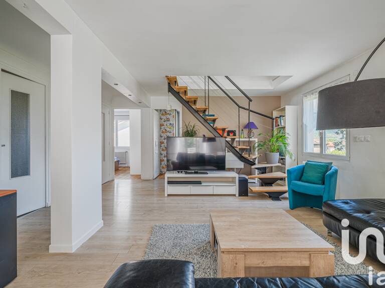 Vente Maison/villa 8 pièces — photo 1