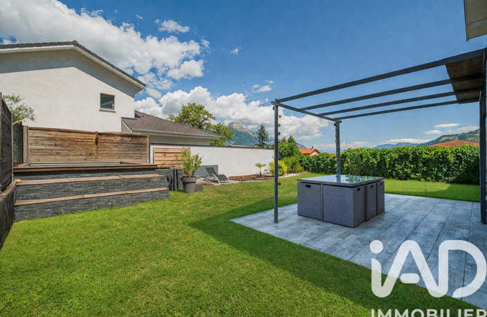 Vente Maison/villa 8 pièces — photo 2