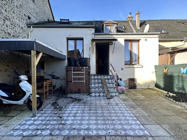 Maison - 86m² - Laon — photo 1