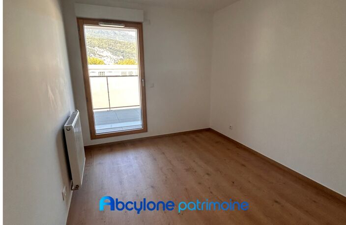 Superbe T4 avec double terrasse de 34 m² plein Sud et vue sur l — photo 5