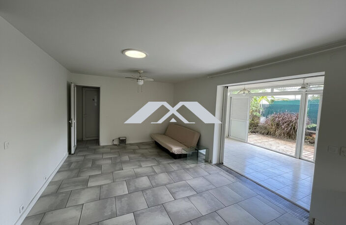 Maison F5 avec piscine dans un lotissement privé Saint Louis — photo 5