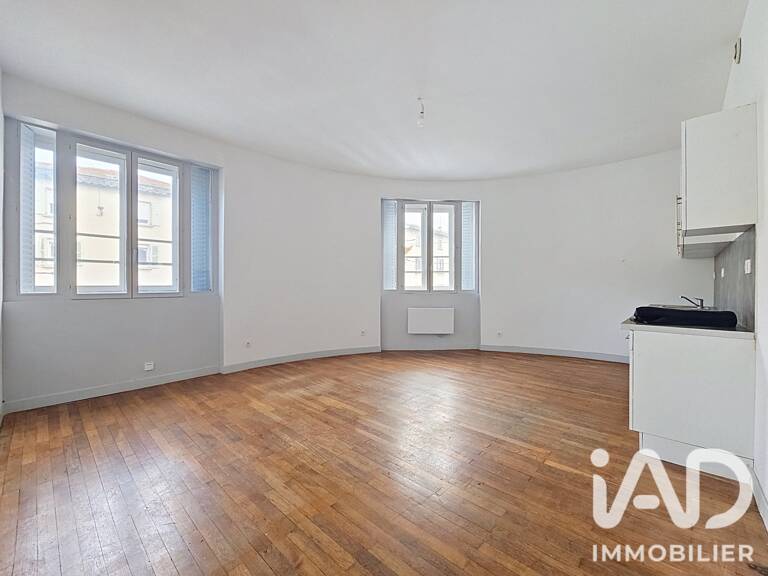 Location Appartement 4 pièces — photo 1
