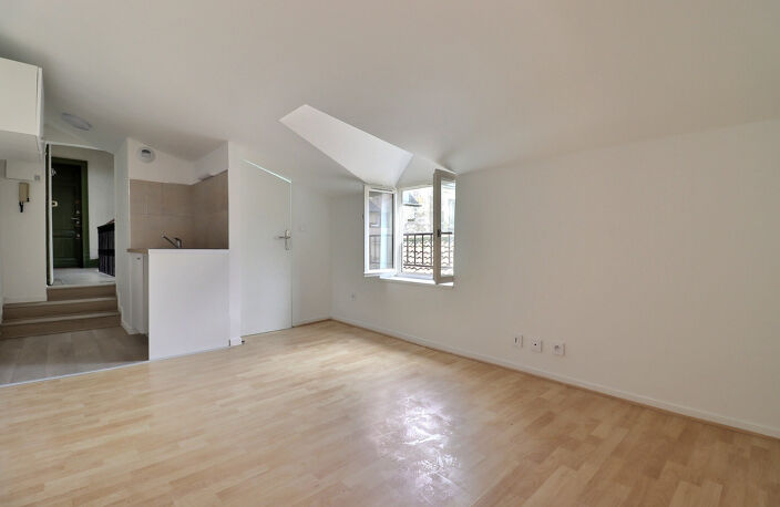 HYPER CENTRE  - Studio 18,06m2 / 13,40m2 carrez — photo 2