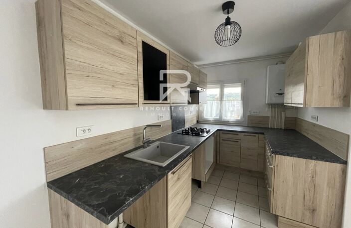 Appartement T4 en duplex — photo 2