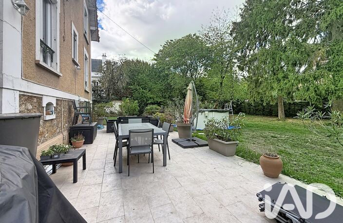 Vente Maison/villa 7 pièces — photo 2