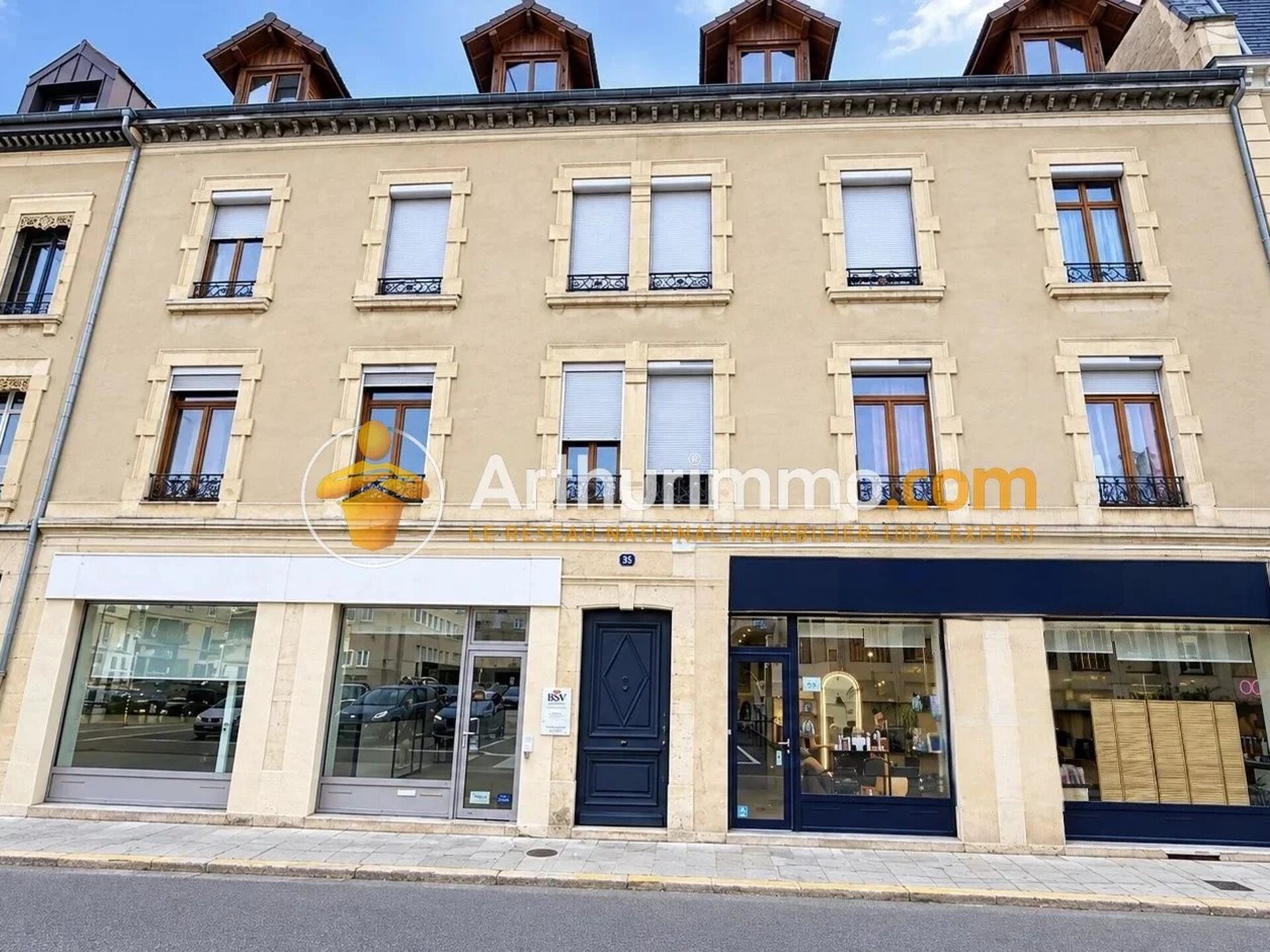 Immeuble 609 m² · à Bourgoin-Jallieu · 609 m² · 1 200 000 €