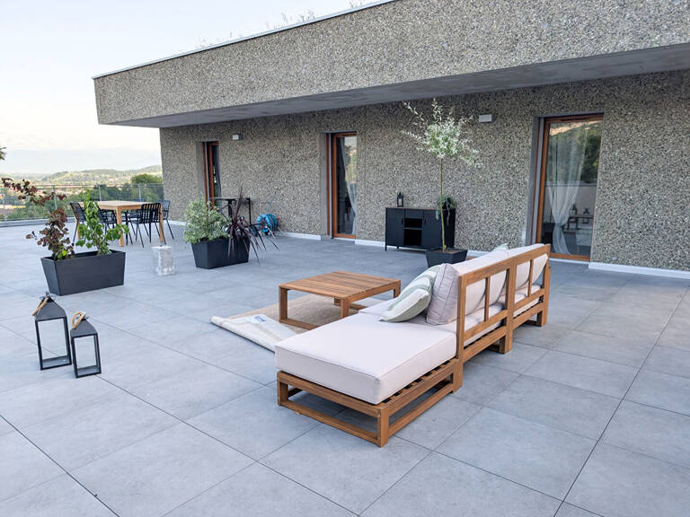 BASSENS - T3 DERNIER ETAGE AVEC TERRASSE PANORAMIQUE — photo 1