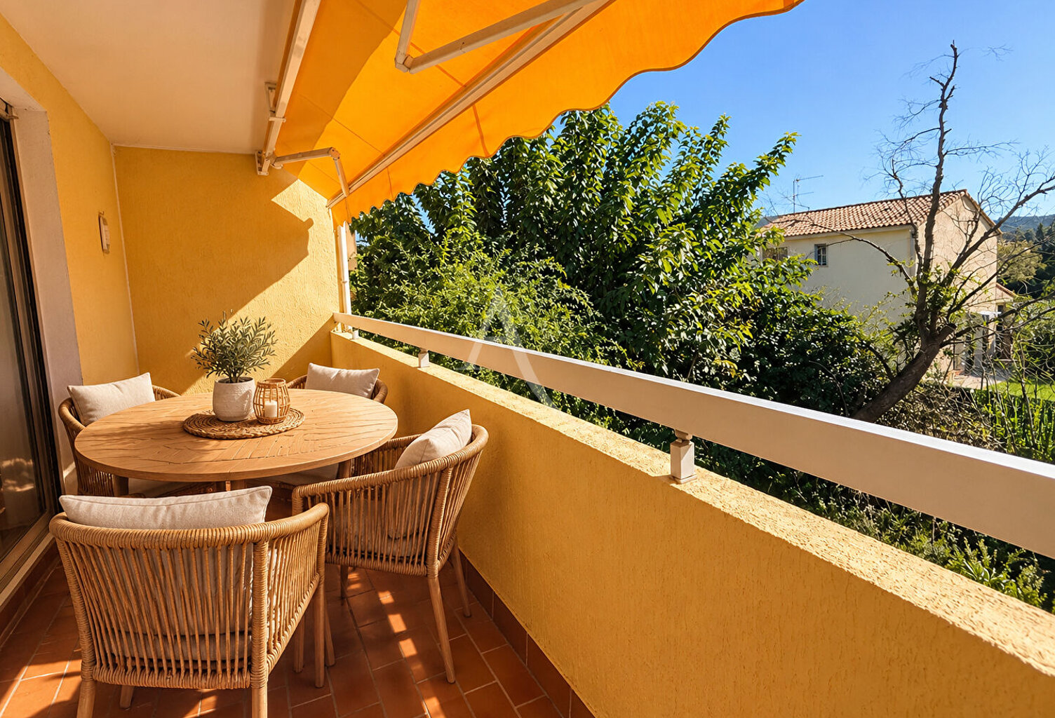 T3 avec belle terrasse plein Sud et garage résidence recherchée Le Pradet — photo 1