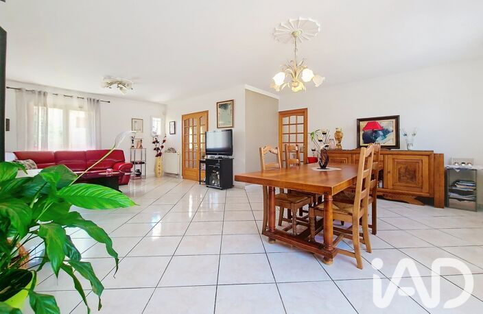 Vente Maison traditionnelle 7 pièces — photo 3