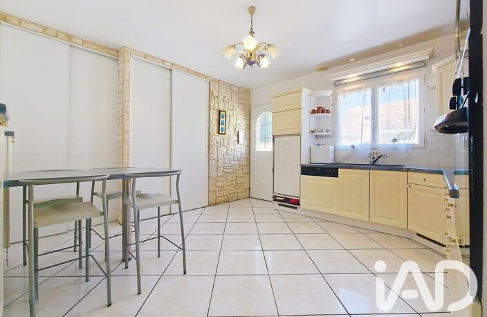 Vente Maison traditionnelle 7 pièces — photo 5