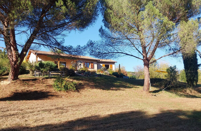LES CÔTES-D'AREY - Maison 181 m², 5 chambres, piscine chauffée et terrain de 3 805 m² — photo 2