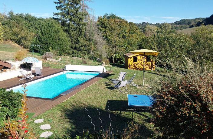 LES CÔTES-D'AREY - Maison 181 m², 5 chambres, piscine chauffée et terrain de 3 805 m² — photo 3