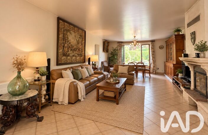 Vente Maison/villa 7 pièces — photo 2