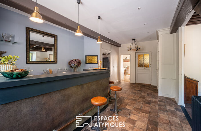 Auberge de caractère fin XVIIIeme siècle entièrement rénovée avec jardin paysagé au coeur du village — photo 4
