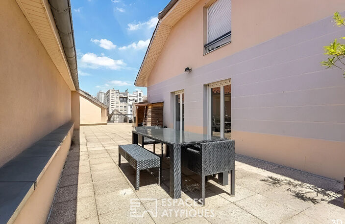 Duplex en dernier étage avec terrasse — photo 2