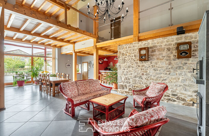 Ferme restaurée de caractère avec gîte — photo 2