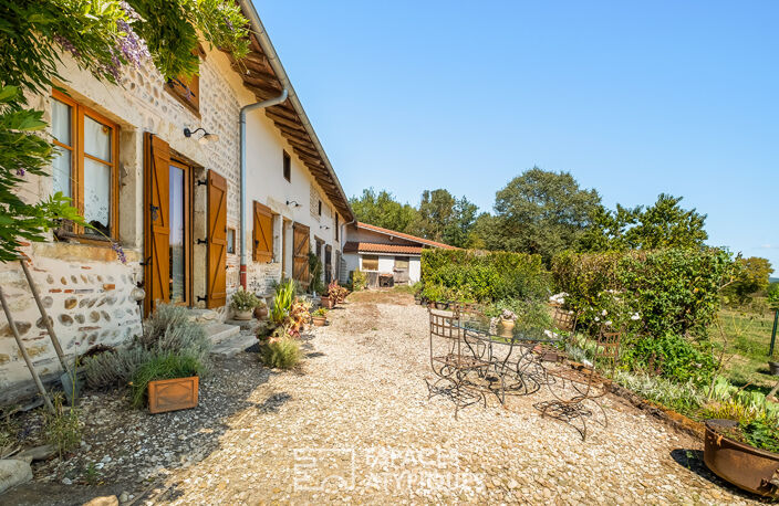Corps de ferme 178 m2 avec piscine + Gîte indépendant de 60 m2 — photo 2