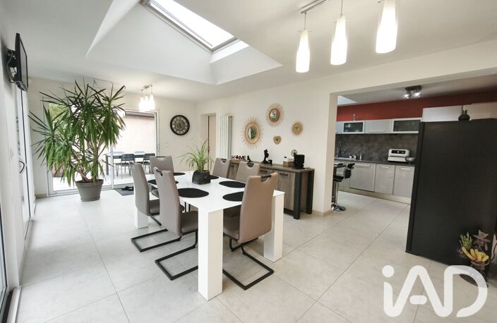 Vente Maison traditionnelle 6 pièces — photo 2