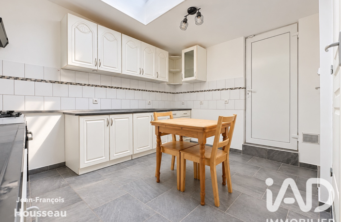 Vente Maison/villa 5 pièces — photo 2