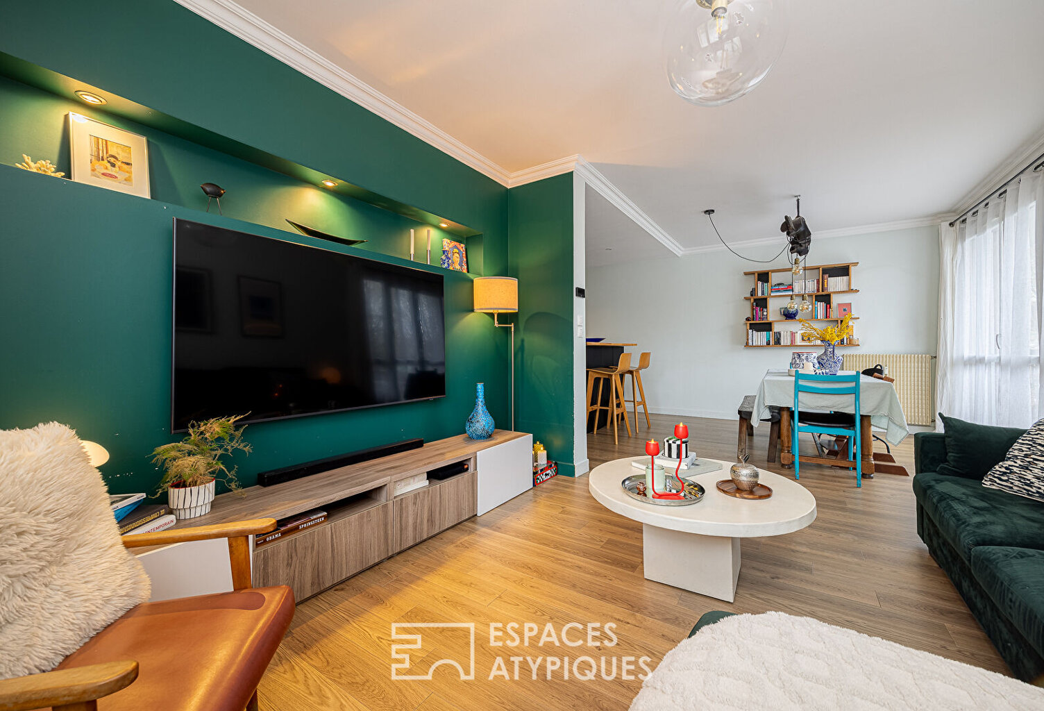 Appartement entièrement rénové avec balcon — photo 1