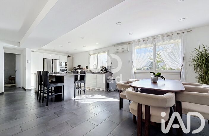 Vente Maison/villa 7 pièces — photo 2
