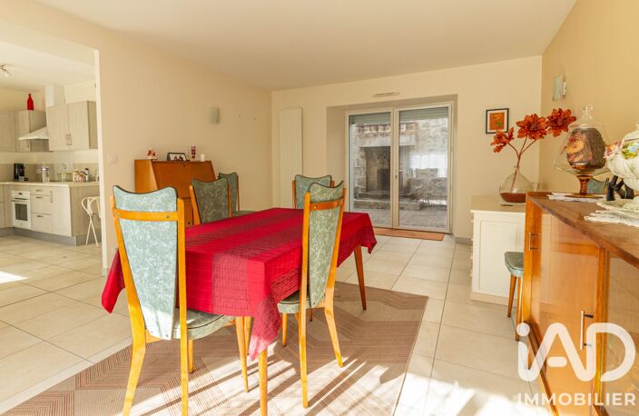 Vente Maison de ville 6 pièces — photo 2