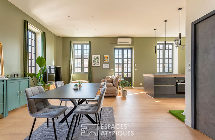 Duplex rénové avec balcon dans une bâtisse — photo 3