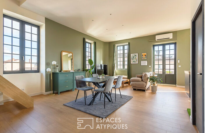 Duplex rénové avec balcon dans une bâtisse — photo 4