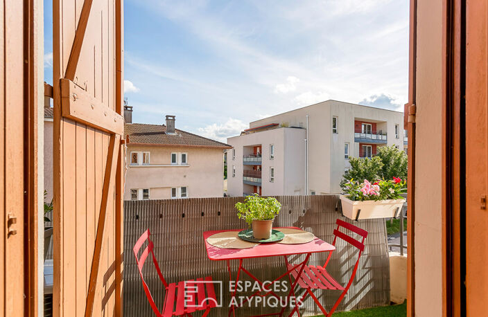 Duplex rénové avec balcon dans une bâtisse — photo 5