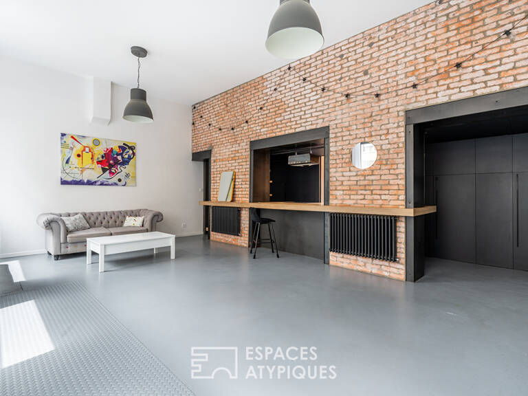 Appartement esprit loft avec terrasse — photo 1