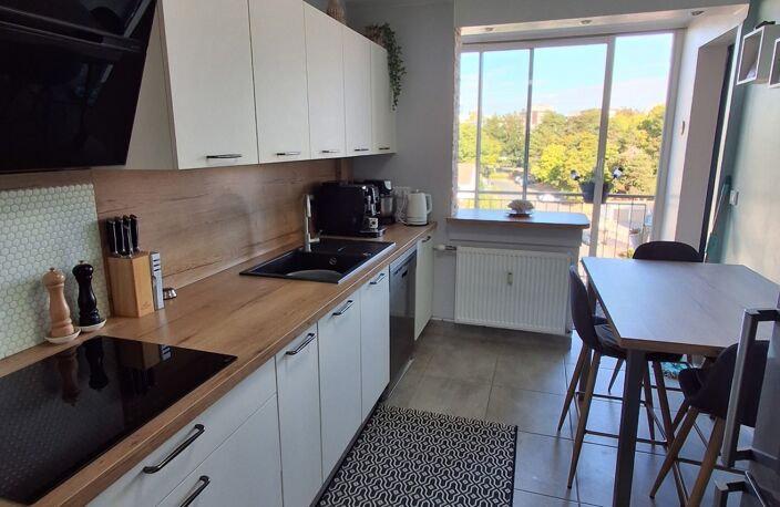 Vente Appartement 4 pièces — photo 2
