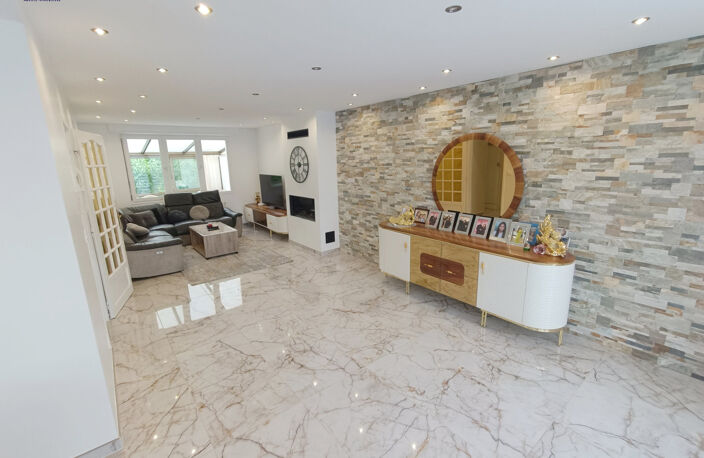Pavillon 2 chambres, jardin, garage — photo 3