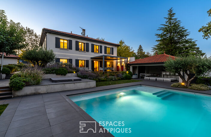 Maison contemporaine avec piscine à l'abri des regards et une vue dégagée — photo 5