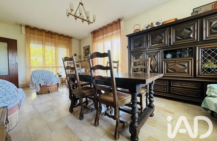 Vente Maison/villa 7 pièces — photo 2