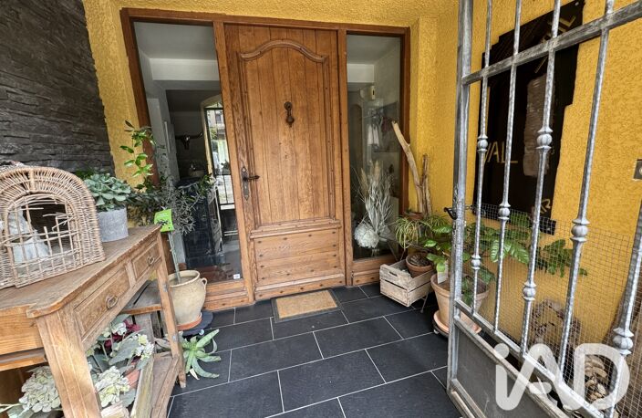 Vente Maison/villa 6 pièces — photo 2