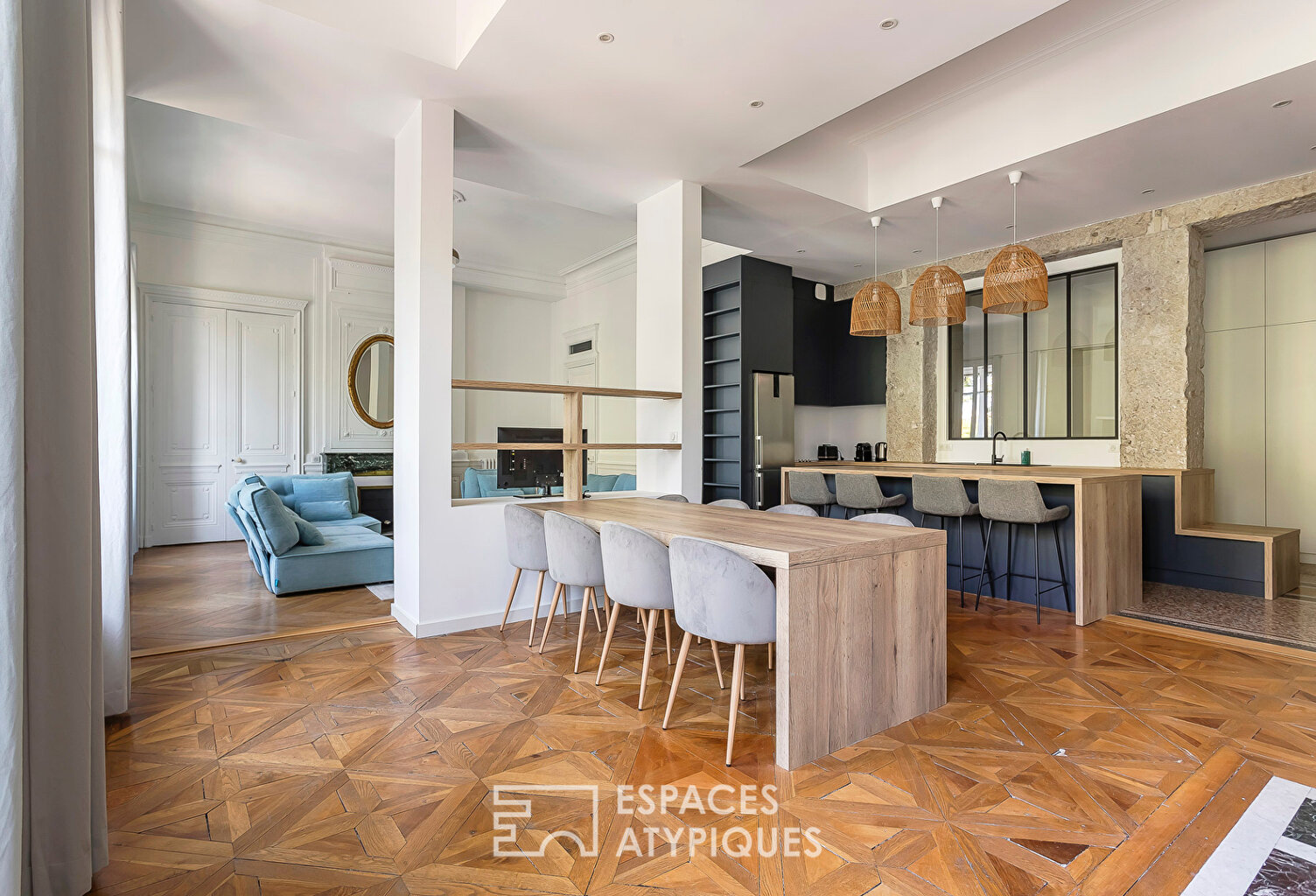 Appartement bourgeois meublé avec vue Rhône — photo 1