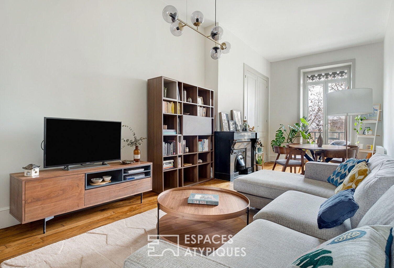 Duplex rénové en dernier étage — photo 1