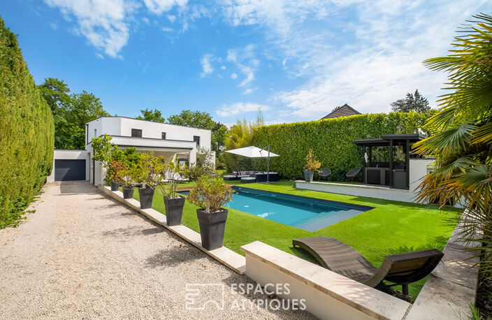 Maison contemporaine dans un écrin de verdure avec piscine — photo 2